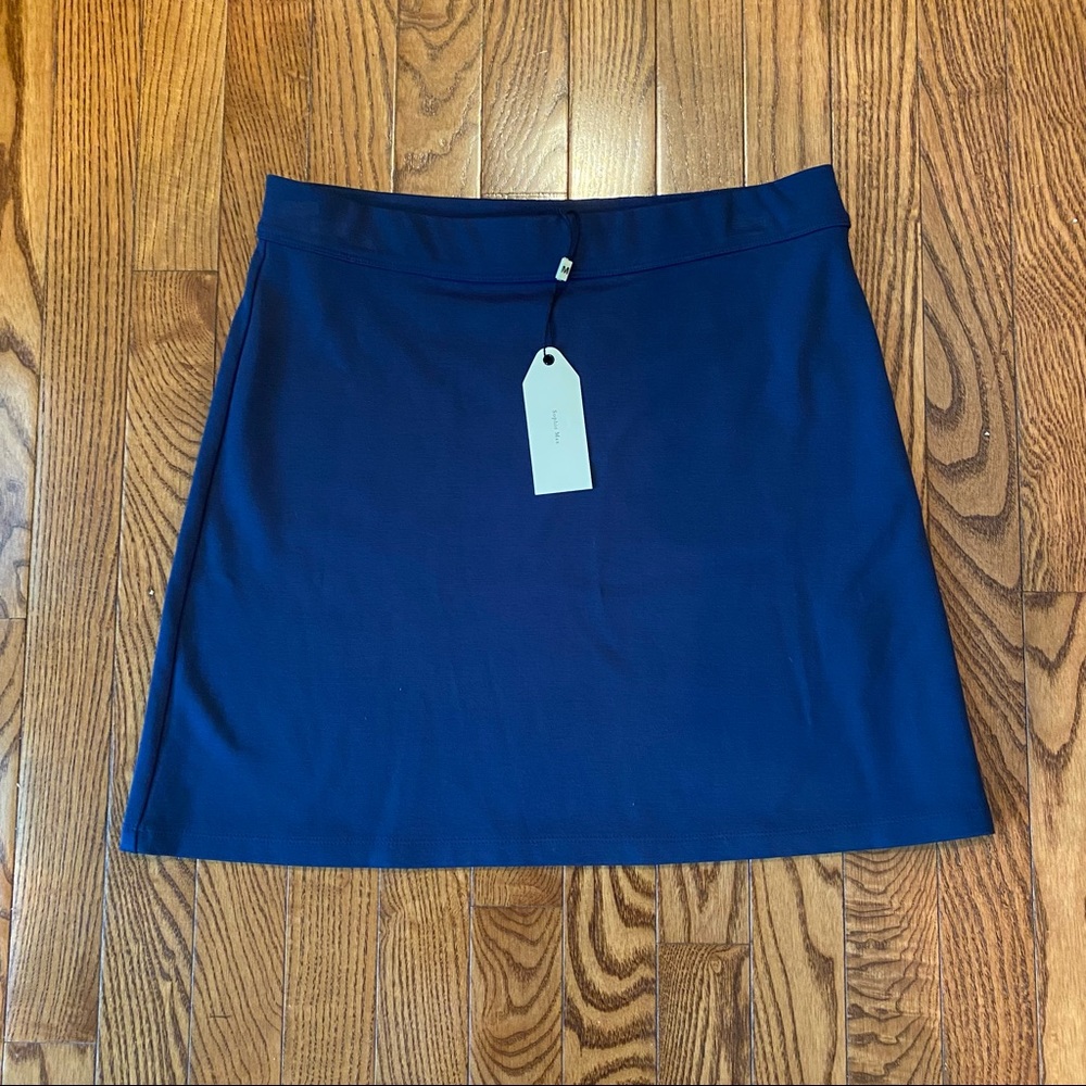 Sophie Max Elastic Waist Skirt Size Small NWT